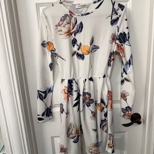 White Floral Long-Sleeve Dress
